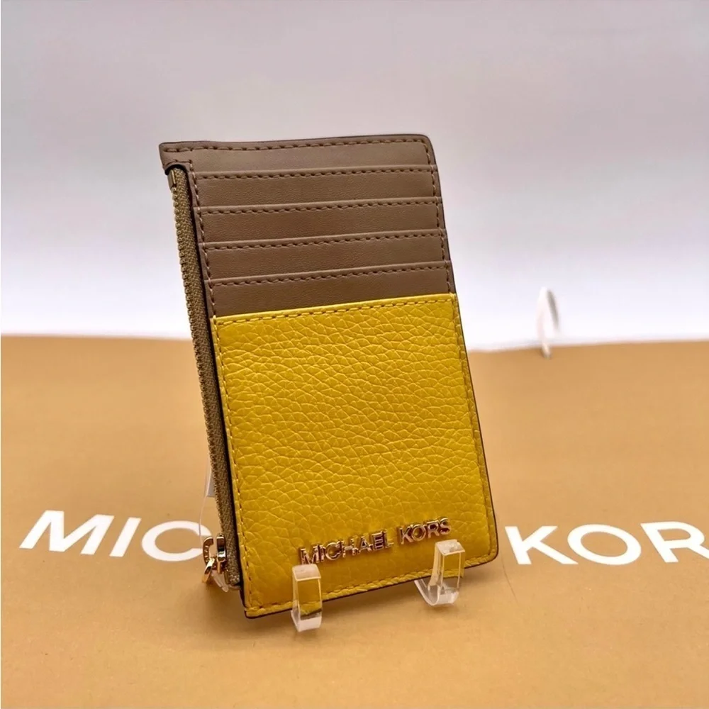 Michael Kors Jet Set Travel MD TZ Card Case Wallet